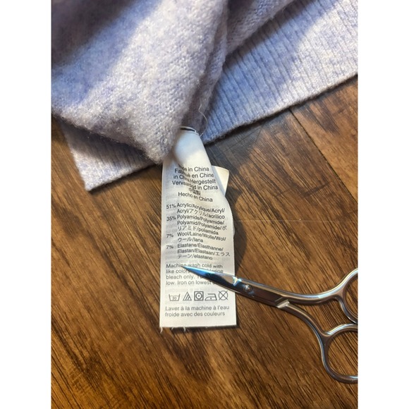 J Crew Light Blue Speckled Knit Crewneck Sweater Long Sleeve cozy warm Size S - Picture 8 of 9